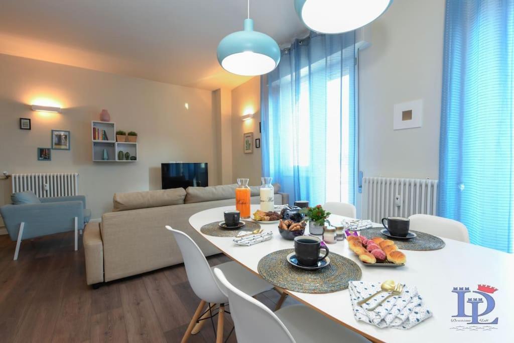 Desenzanoloft Official Partner Marriott Homes & Villas - Jack'S Penthouse Desenzano del Garda Kültér fotó